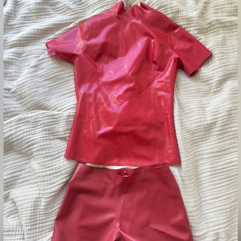 Miaou Red Latex Set